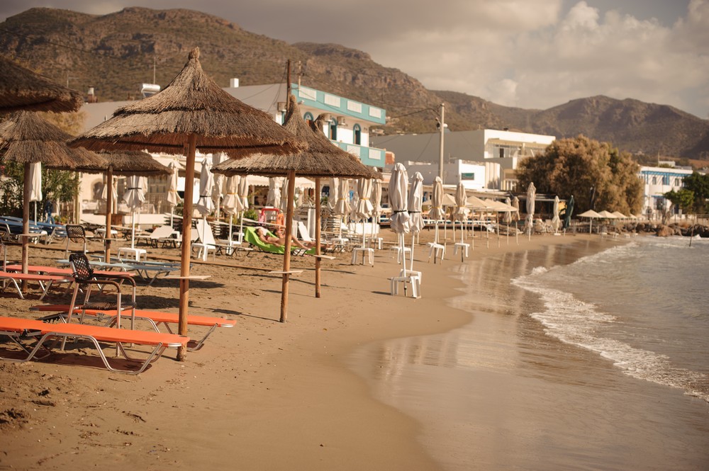 Makry Gialos Beach